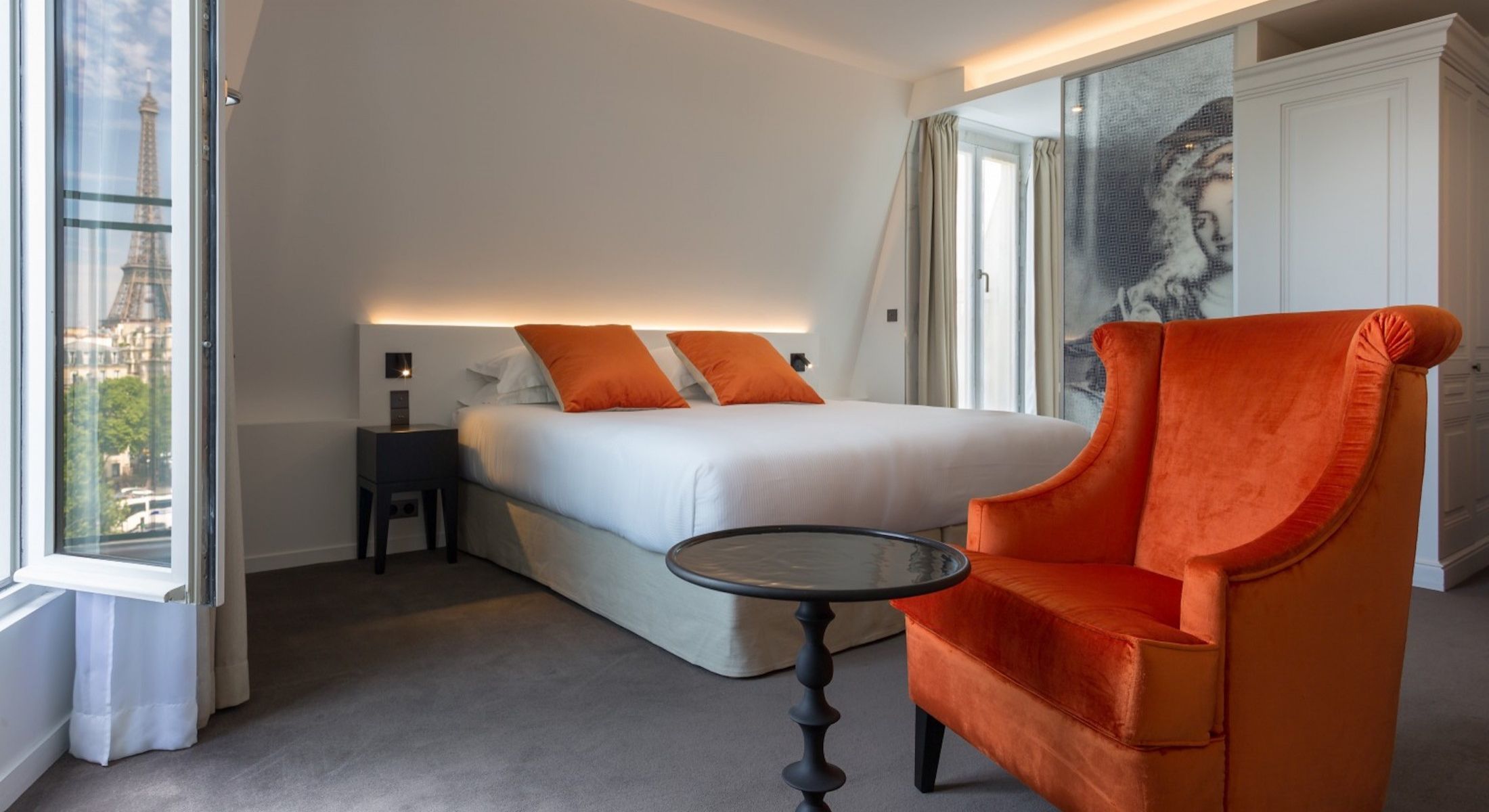 Hotel La Comtesse Paris | 4 Star Boutique Hotel | Royale Junior Suite